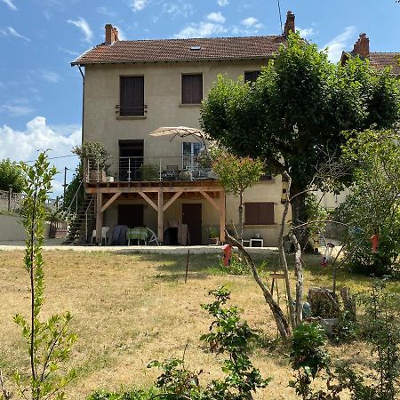 Charmant F1 Avec Terrasse Et Vue Sur Jardin Arbore - Fraicheur Naturelle Du Rez De Jardin - Parking Bellerive-sur-Allier Exterior foto