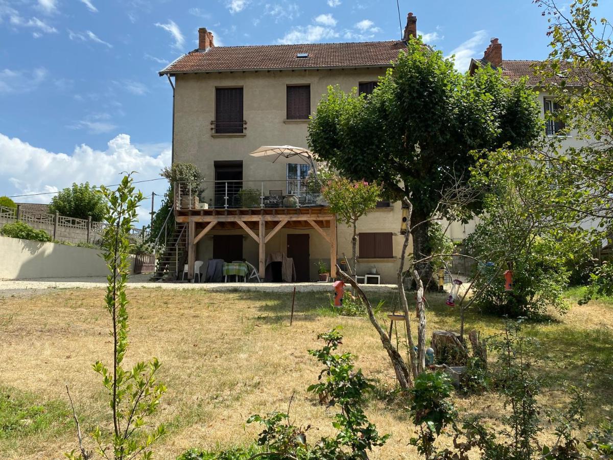 Charmant F1 Avec Terrasse Et Vue Sur Jardin Arbore - Fraicheur Naturelle Du Rez De Jardin - Parking Bellerive-sur-Allier Exterior foto